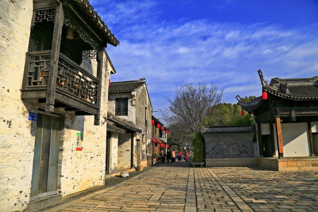 尤卡大莱莉冒险